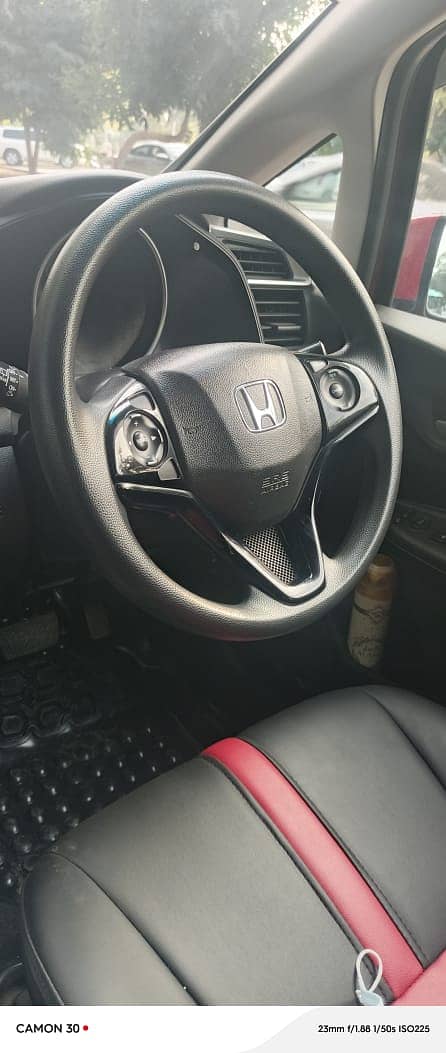 Honda Fit 2015 1.5 s 11