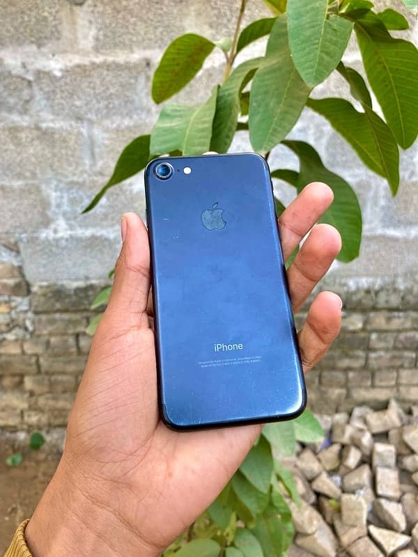 iPhone 7 Non Pta 32 Gb 3