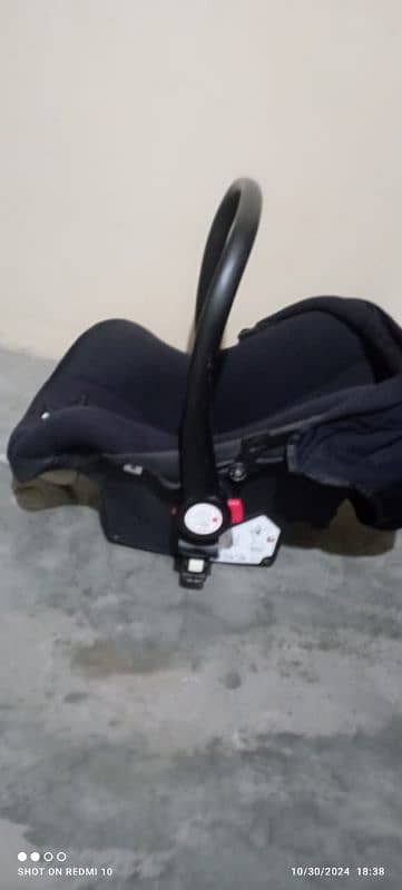 baby stroller and baby car seat very goood condition 4