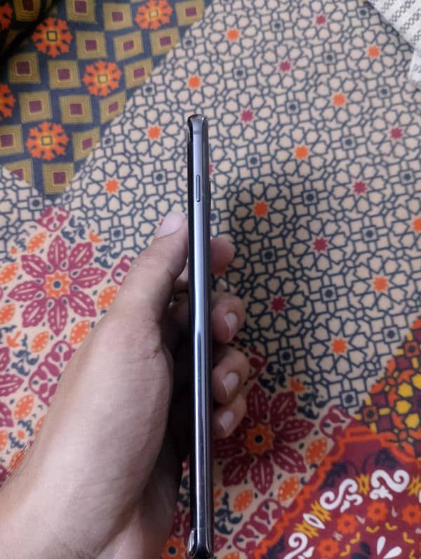 Samsung Galaxy s 10 + 8/128 gb 9/10 condition 1