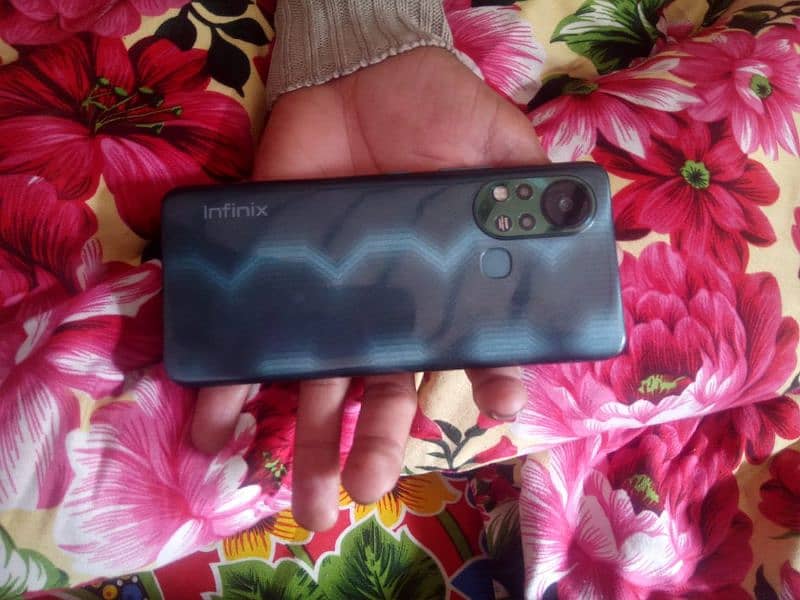 infinix hot 11 s condition 9/ 10 1