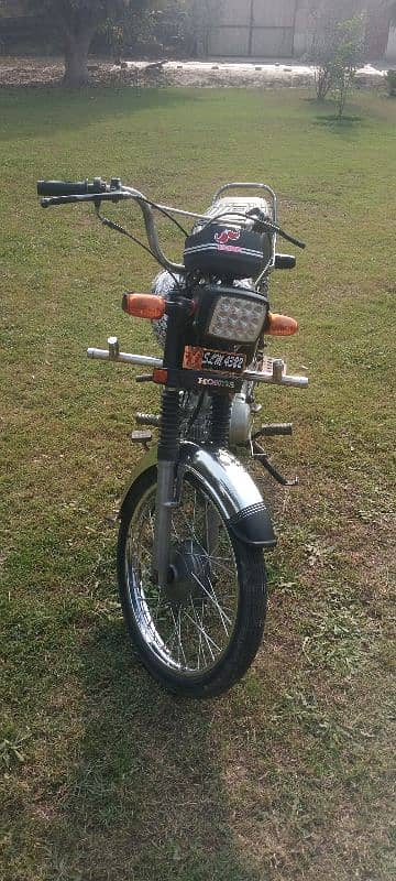 Honda 2003 modal 4