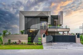 1 KANAL ORIGINAL PICTURES MODERN DESIGN BUNGALOW FOR SALE AT HOT LOCATION