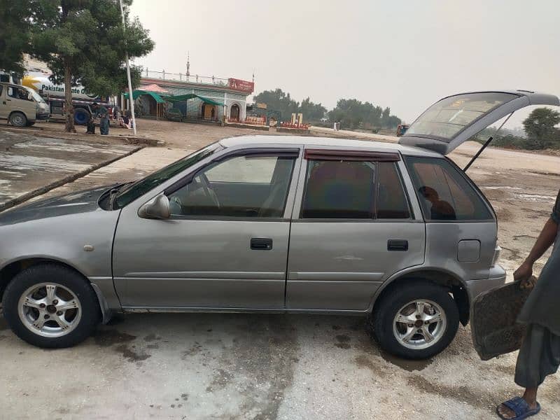 Suzuki Cultus VXR 2012 6