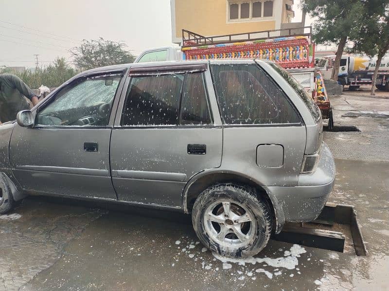 Suzuki Cultus VXR 2012 10