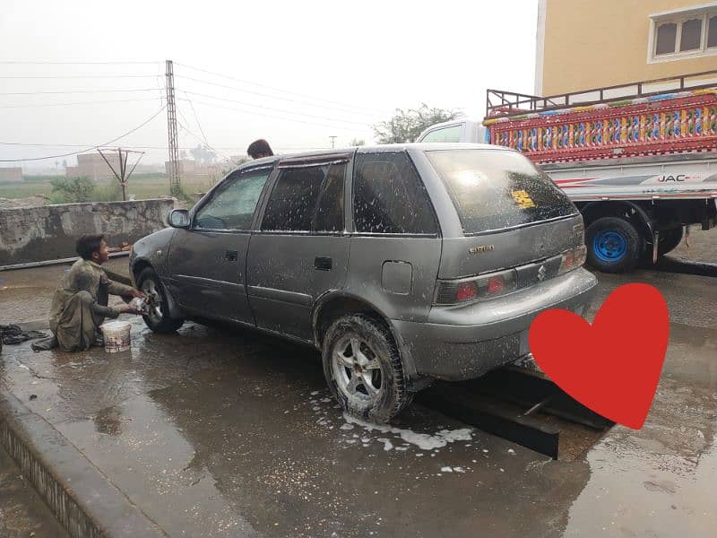 Suzuki Cultus VXR 2012 11