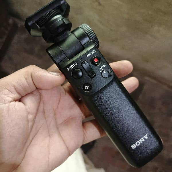 sony camera grip with Bluetooth all camera controls 5