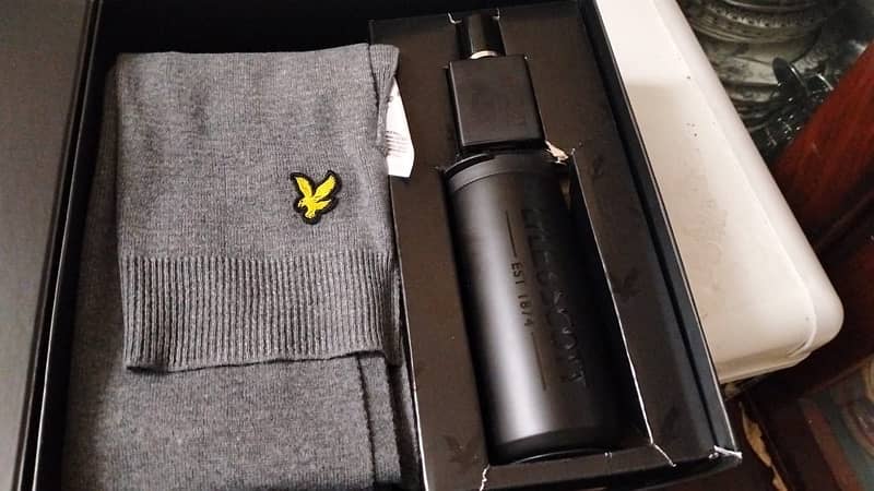 Scarf Lyle Scott Uk 2