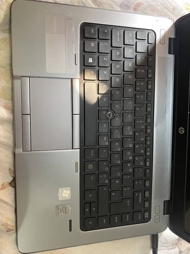 HP laptop Intel i7 with 8GB RAM & 256GB SSD (Great Condition) 1