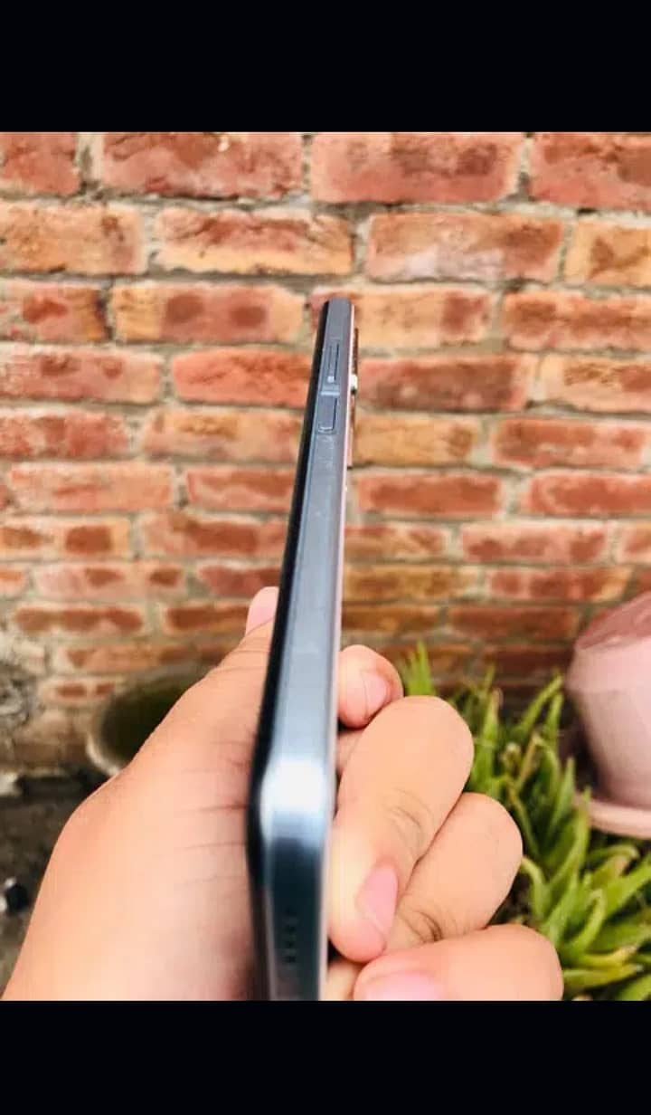 Vivo y21 4