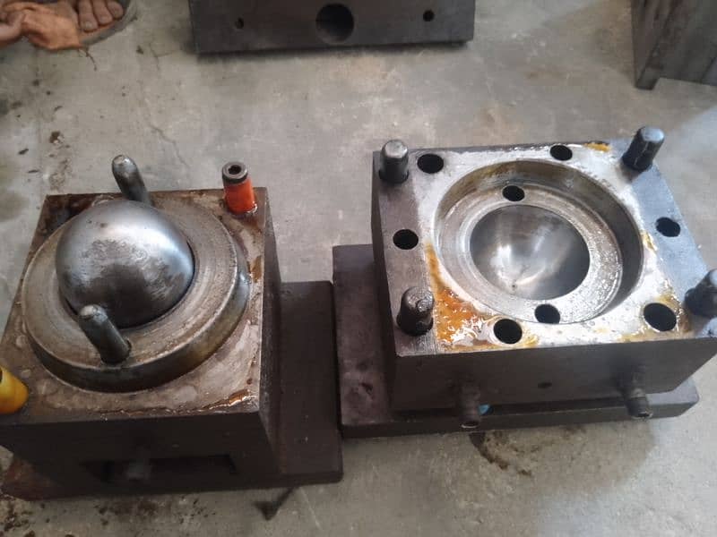 bulb injection mould 2