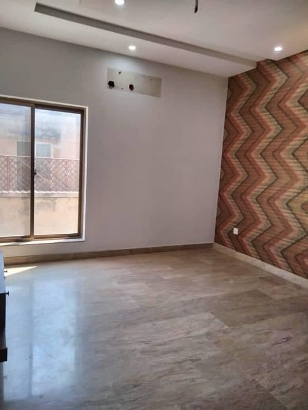 5 Marla upper portion available for rent pak Arab society 7