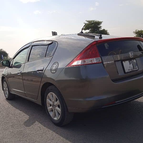 Honda Insight 2014 4