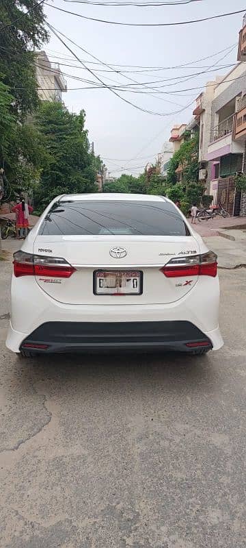 Toyota Corolla Altis 2019 1