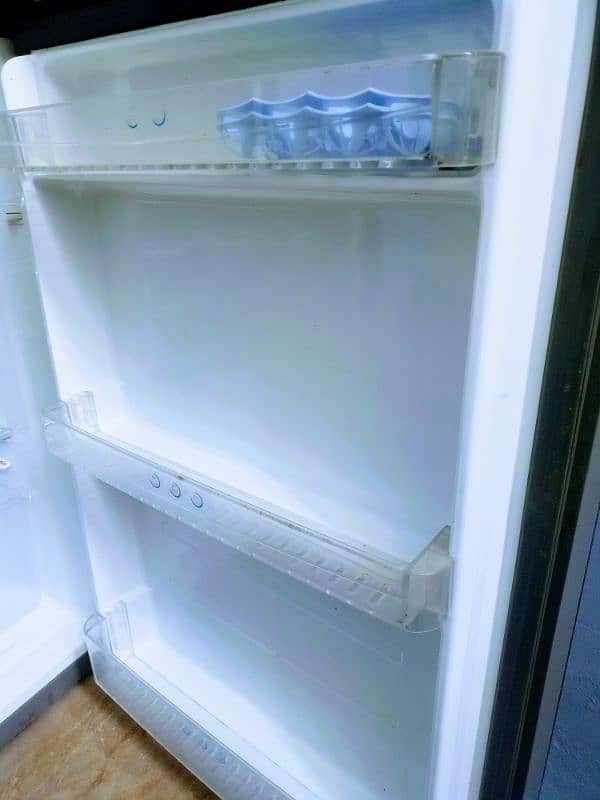 Haier Fridge Big Size New Condition Call me 10