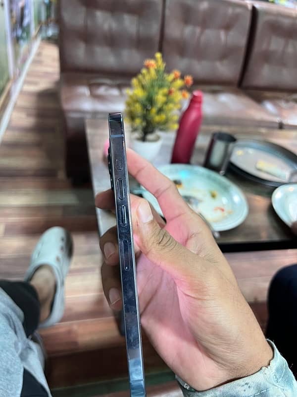 IPhone 13 Pro Max 256 GB Non Pta jv 10/10 4