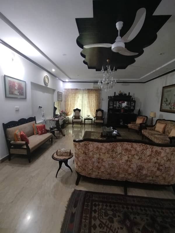 1 kanal house in up for sale in M block phase 1 2