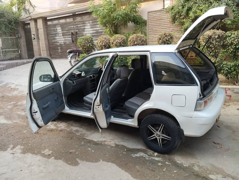 Suzuki Cultus VXR 2011 Company fitted CNG 12