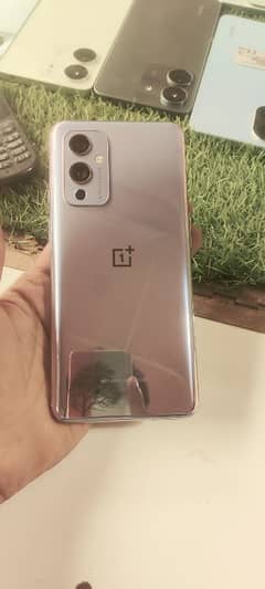 OnePlus 9 8/128