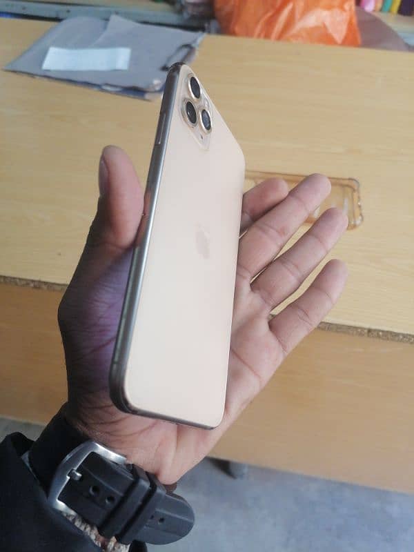 Iphone 11pro max, PTA proof, condition 10/10, 256 GB. 2