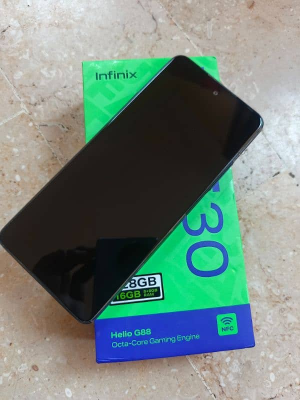 Infinix hot 30 16/128with box and warranty 1