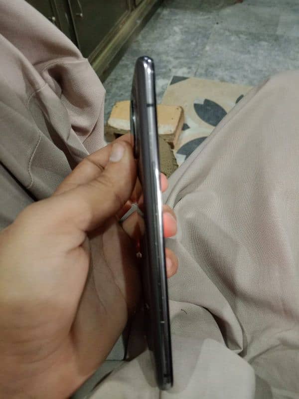 one plus 7t 10/10 condition 3