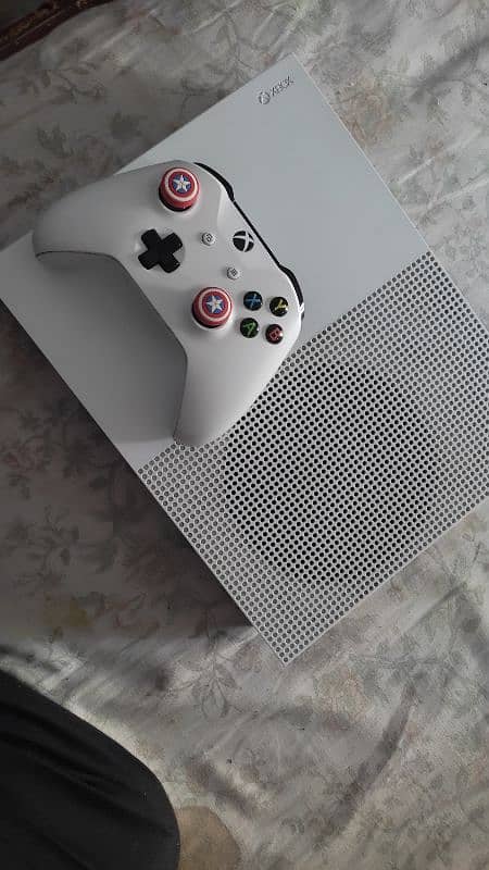 Xbox one s 1tb original controller 9 games installed 2