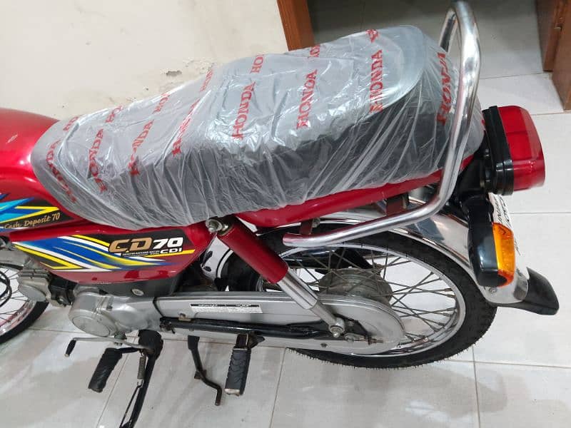 Honda CD70 New (2021/22) All Punjab Number, Call 03036828292 9