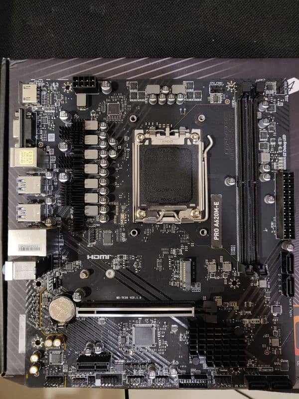 MSI PRO A620M-E AM5 motherboard with box 2