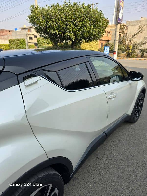 Toyota C-HR 2018 14