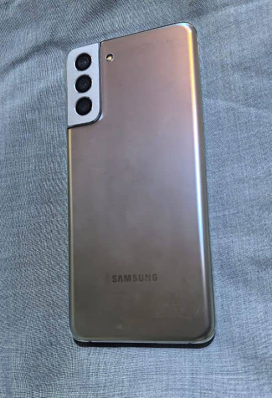 Samsung S21 plus 8/128 3