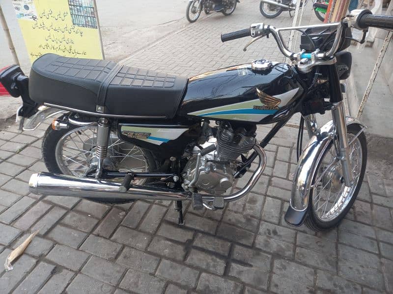 Honda 125 All ok ha restore with genuine parts 9