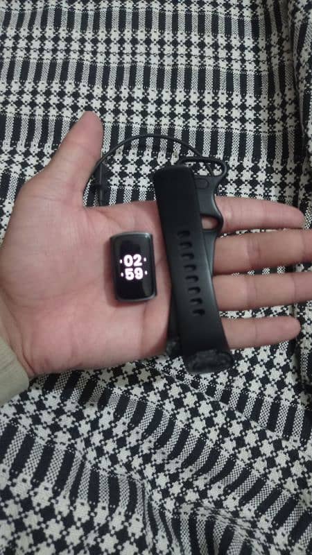 Fitbit Charge 5 Advanced Health & Fitness Tracker 5