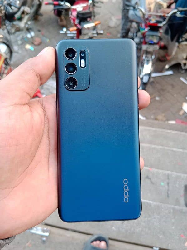 Oppo reno 6 3