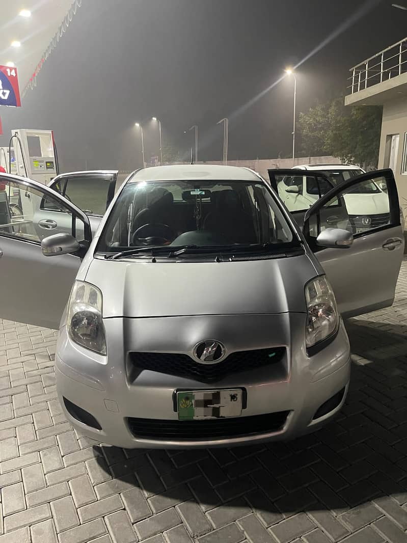 Toyota Vitz 2008 1