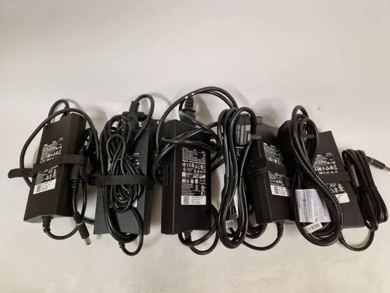 Laptop Charger for Sale ( Dell,HP, Lenovo, Windows, Etc. ) 1