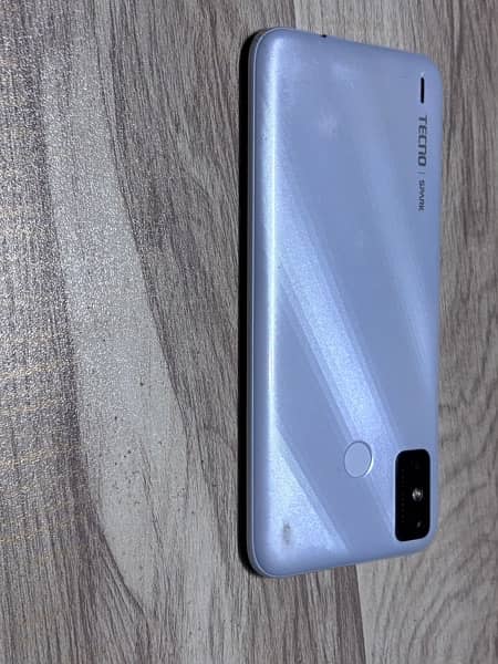 Tecno Spark 6 Go 2/32GB 3