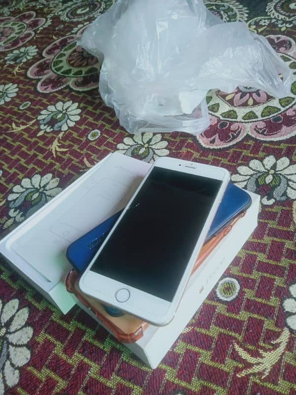 iPhone 6plus 64gb full box 10