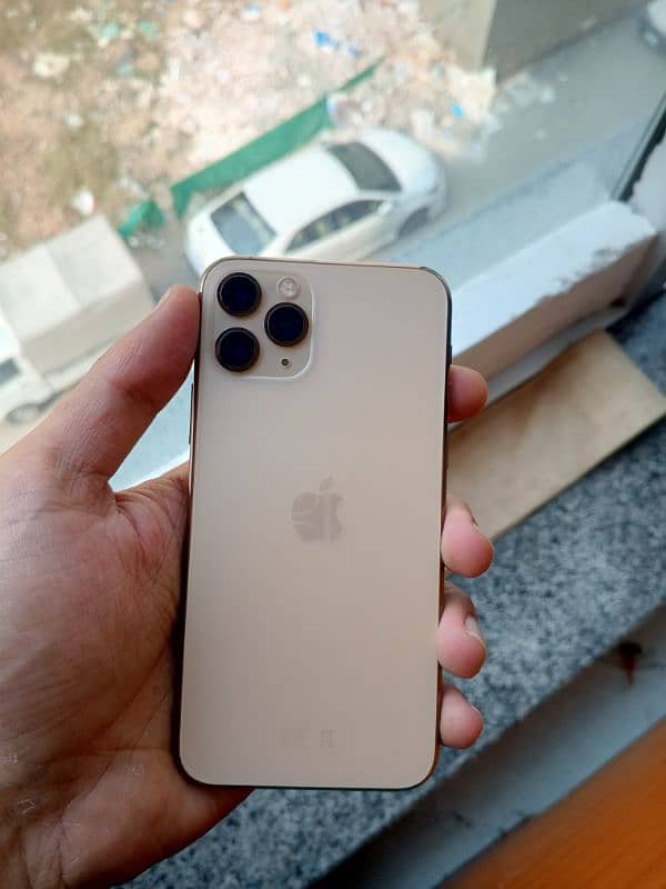 Iphone 11 pro Gold 0