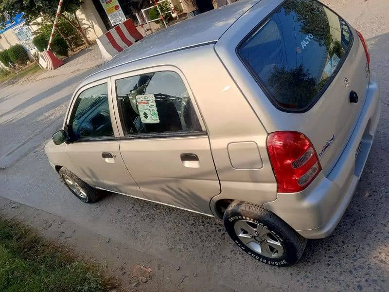 Suzuki Alto 2012 3