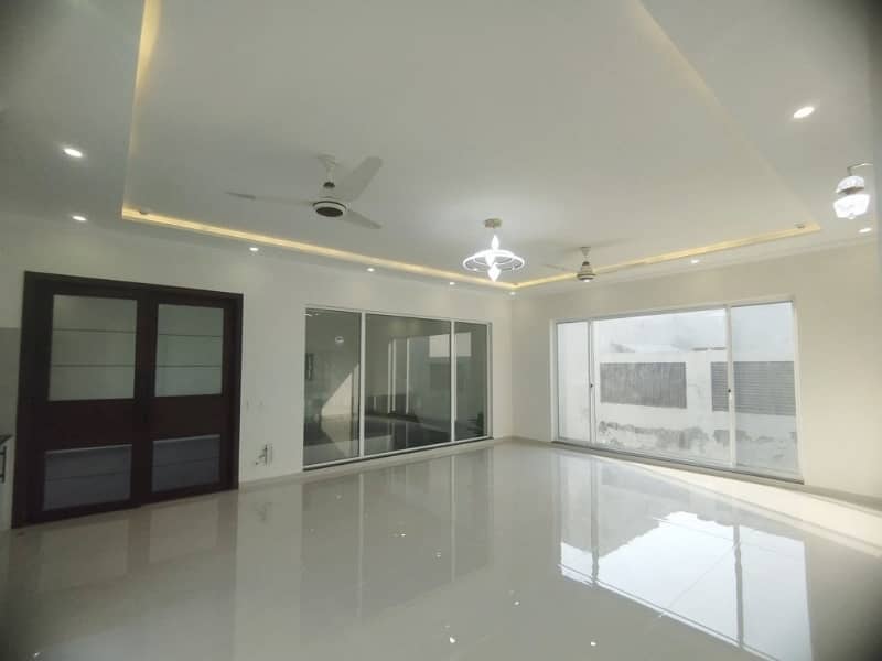 1 Kanal House For sale Is Available In DHA Phase 6 30