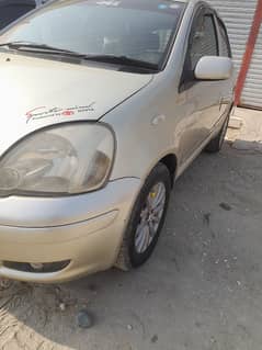 Toyota Vitz 2004