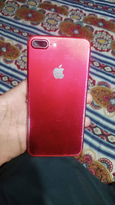 iphone 7 plus red colour 1