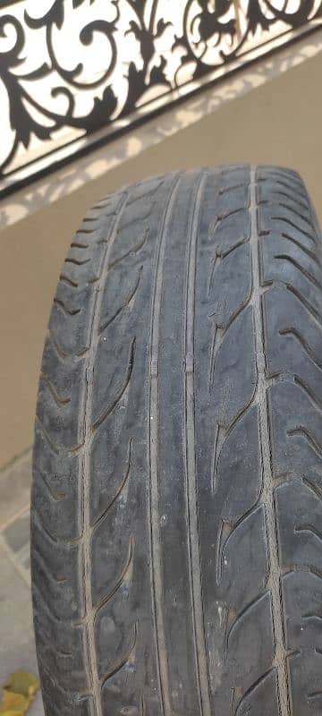 Dunlop 195/65 R15 4