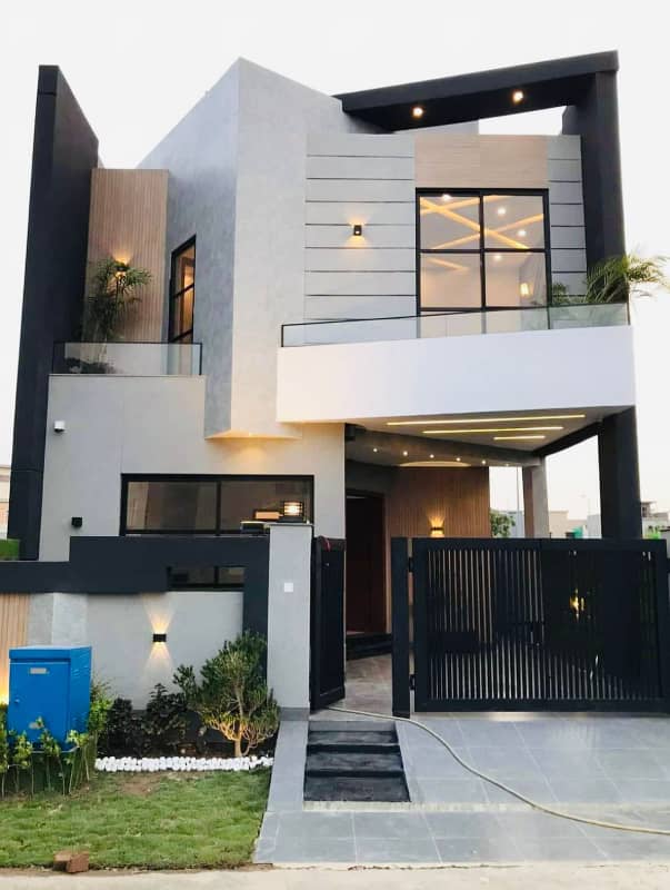 5 Marla luxury House Available For Sale In DHA 9 town Lahore 0