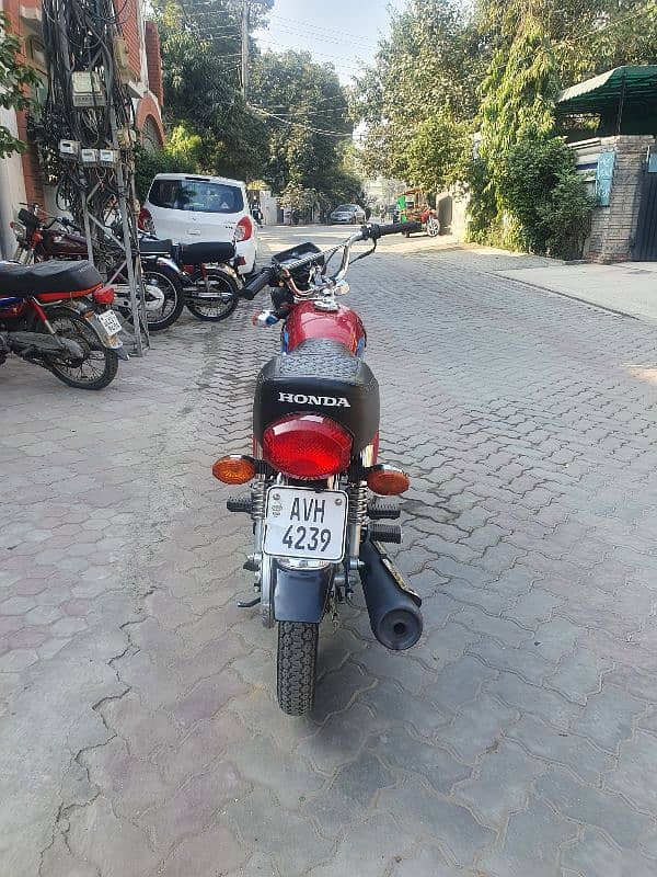 Honda CG 125 2024 3100 km driven 4