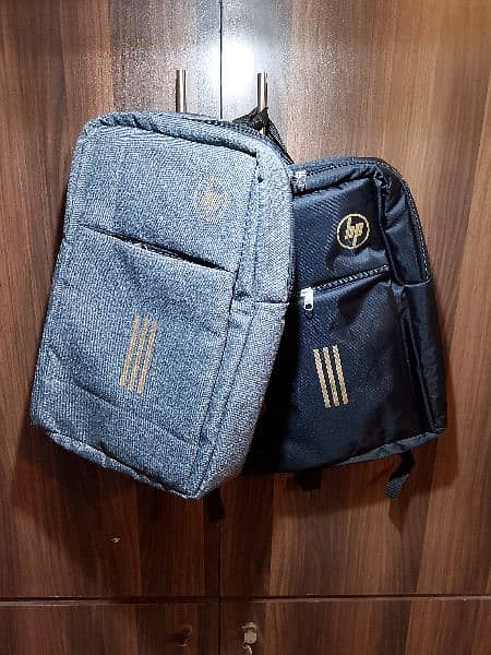 Uni sex Laptop Bags for office 0