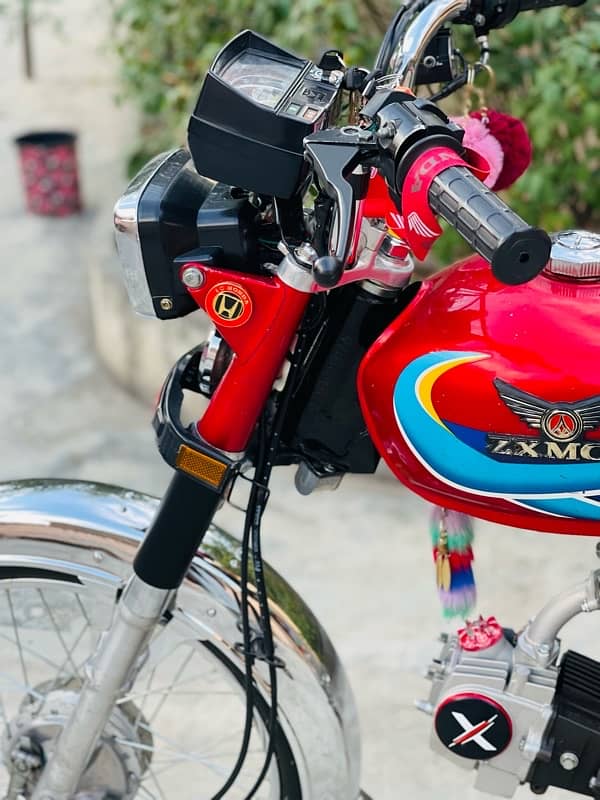 zxmco  bike ha Abbottabad number ha Bilkul lash ha 3