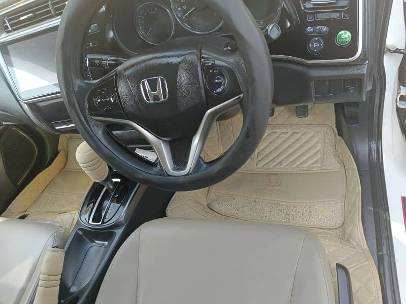 Honda City Aspire 2022 8