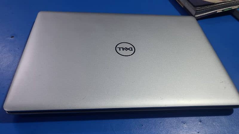 Dell Inspiron 5570, i5 8th, 16gb, 128gbssd, 500gb hdd 0